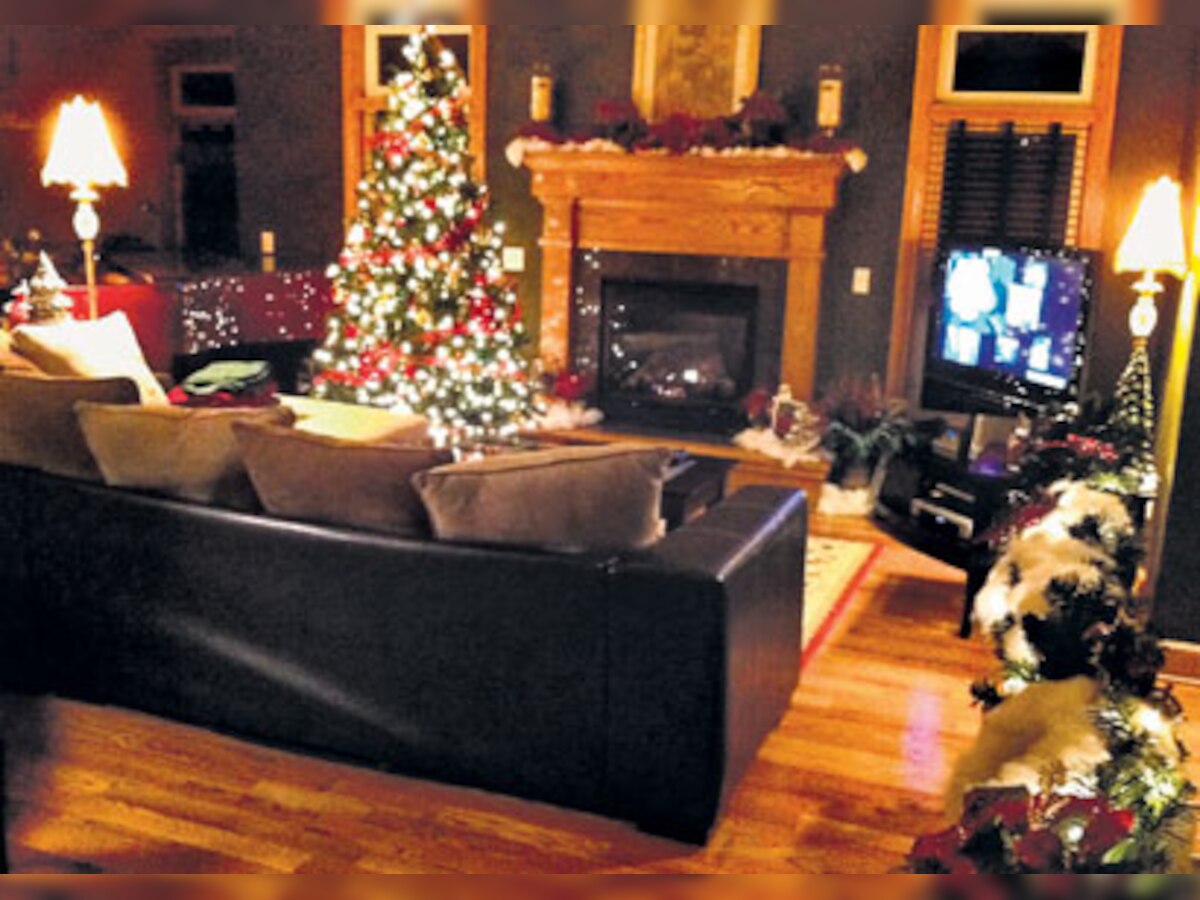 Bring out those boughs of holly