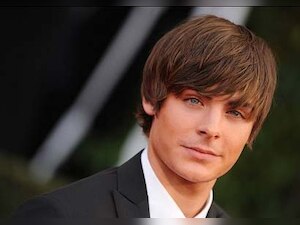 Zac Efron, Taylor Schilling bonds  on new film's set