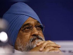 Onion price won't affect inflation view: Montek Singh Ahluwalia