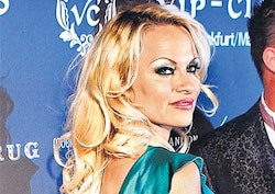 Pamela Anderson owes another £120,000 unpaid tax bill!