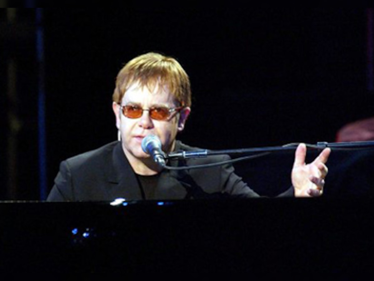 Sir Elton John to go on tour next month