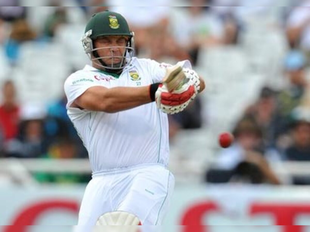 South Africa 232/4 on day one; third Test evenly poised