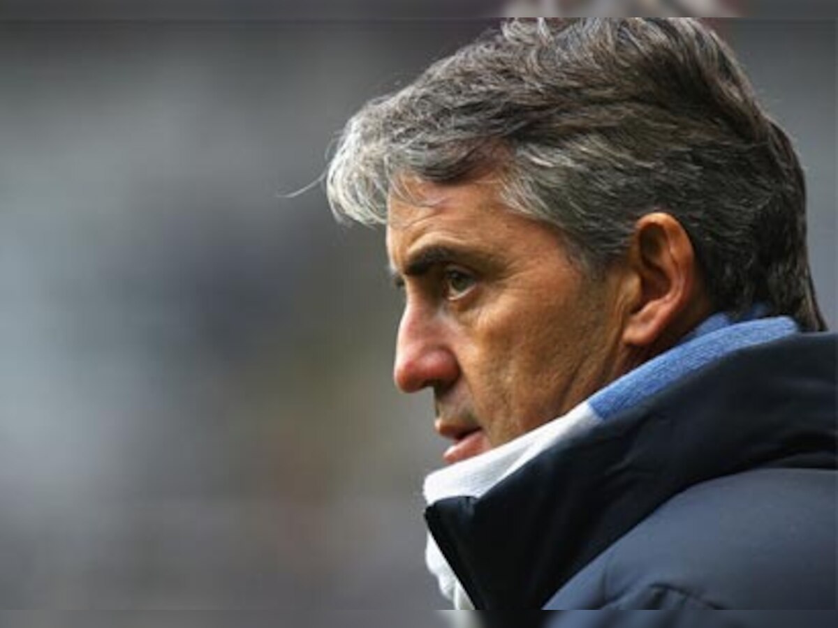 Roberto Mancini fines four Manchester City stars for fighting during training