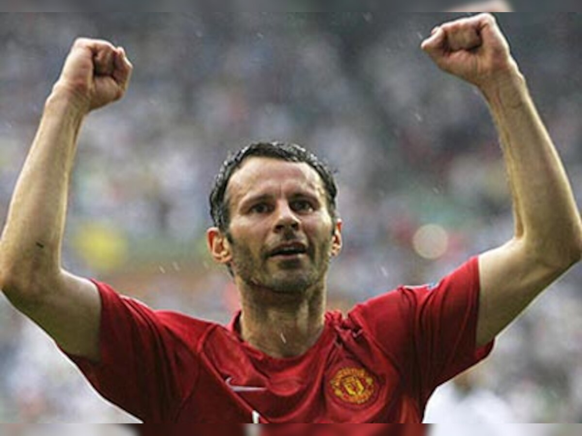 Tireless Ryan Giggs still on song for Manchester United before 600th game