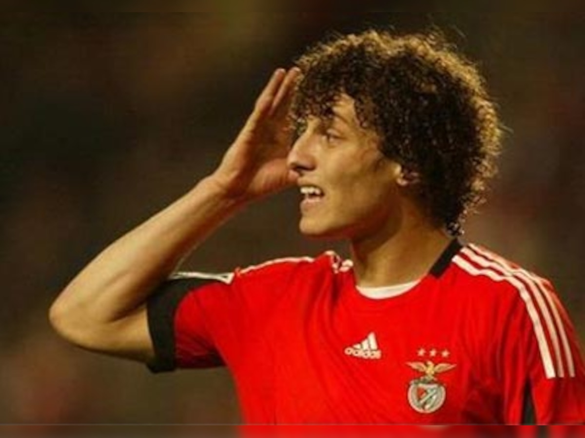 Benfica confirm Chelsea offer for David Luiz