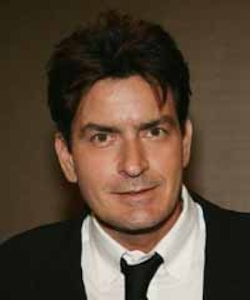 Charlie Sheen loses teeth from too much drug use