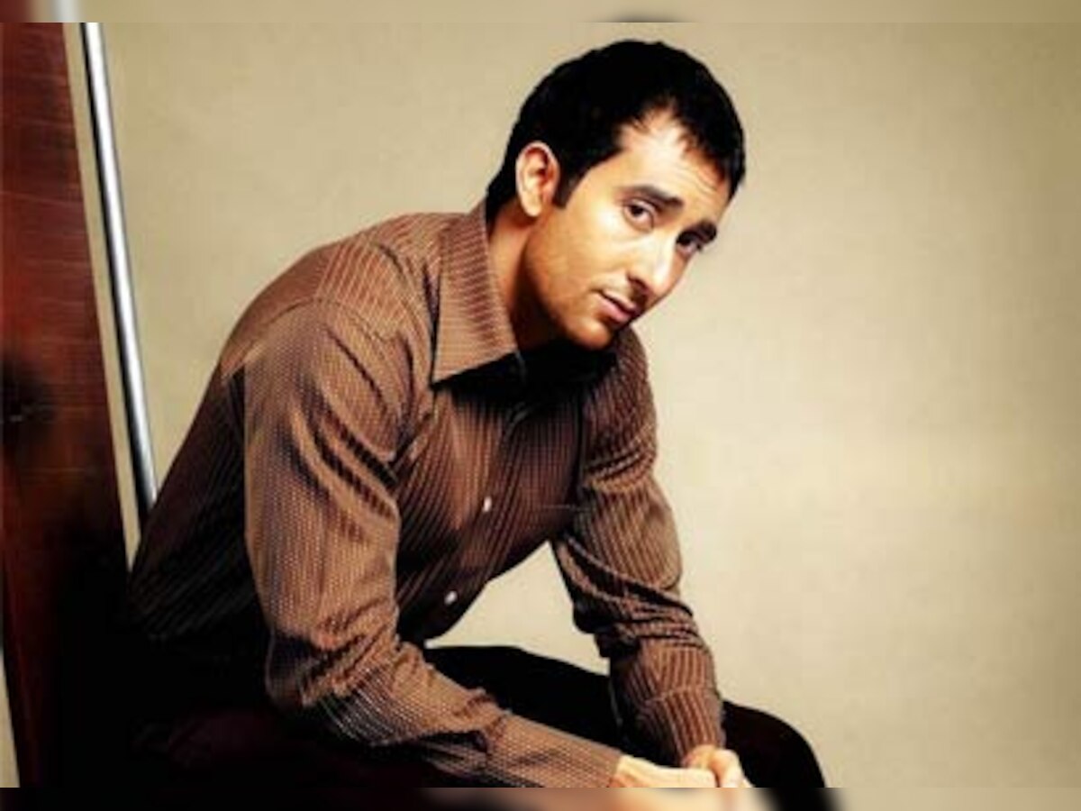 Actor Rahul Khanna to sport six-pack abs in 'Housefull 2'