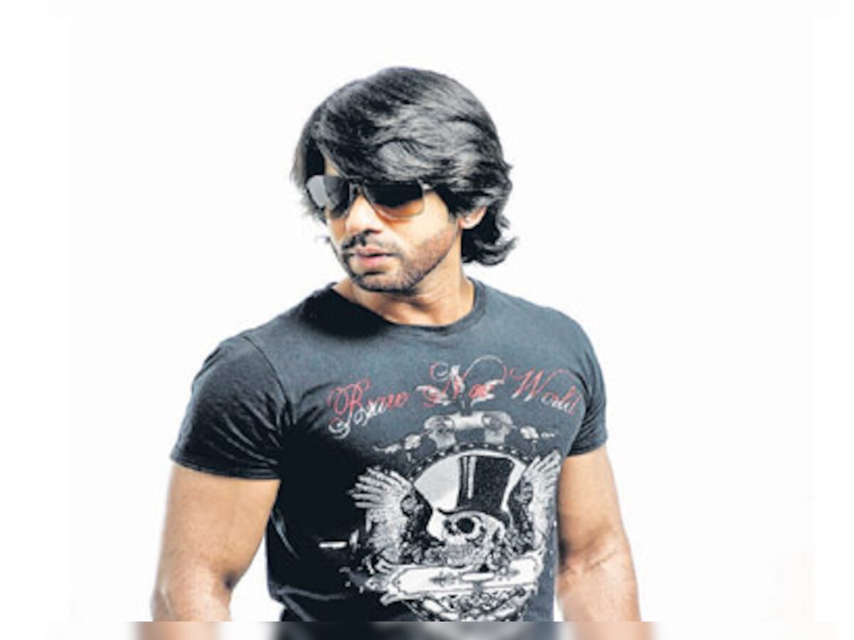 Sandalwood actor Santosh is all set to try his luck again