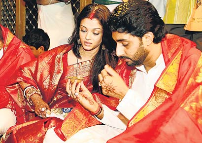 Auspicious for wedding? Ask Abhishek Bachchan-Aishwarya Rai