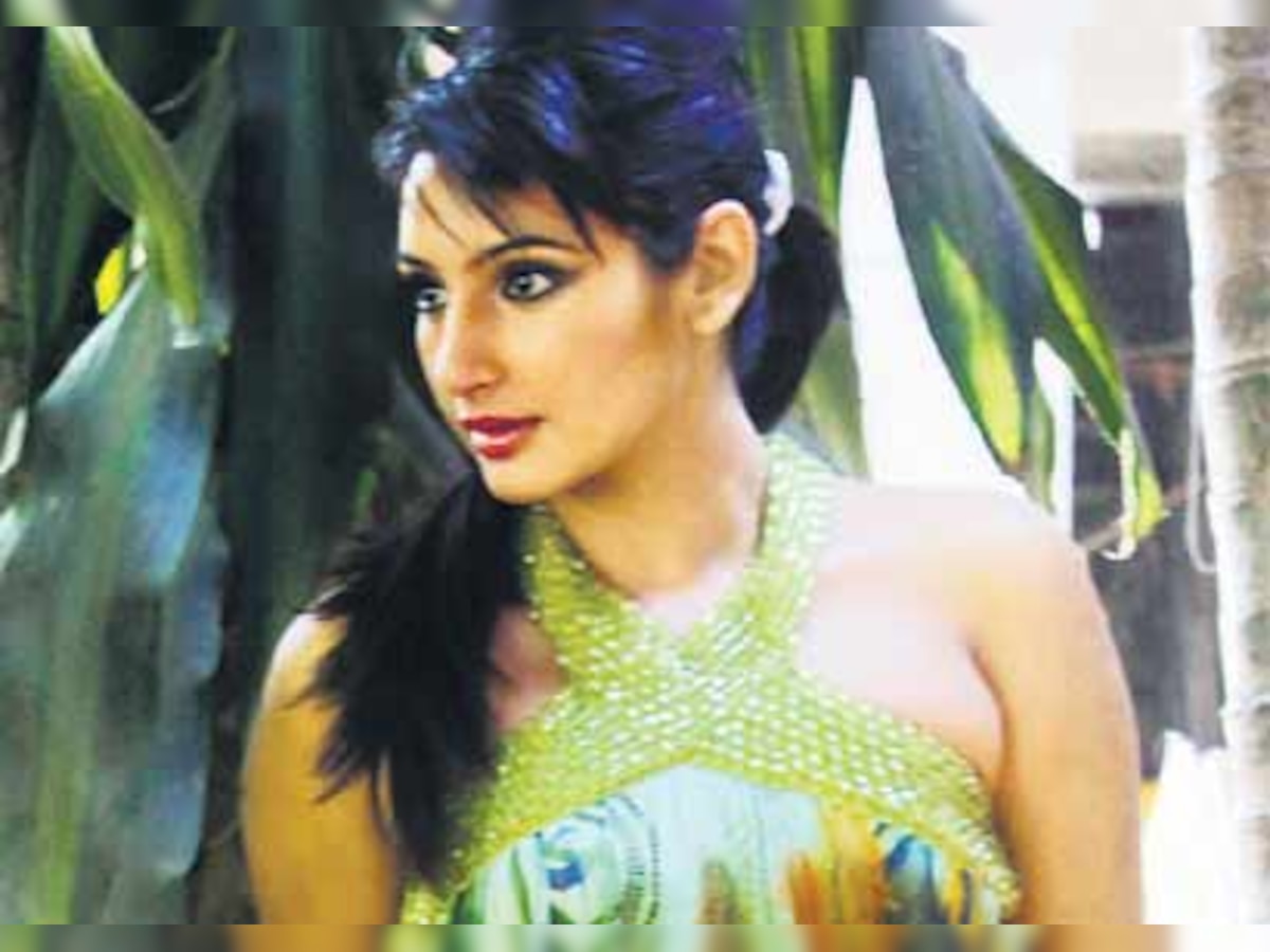 Ragini Actress 60 Photos - Moonagedaydream.film