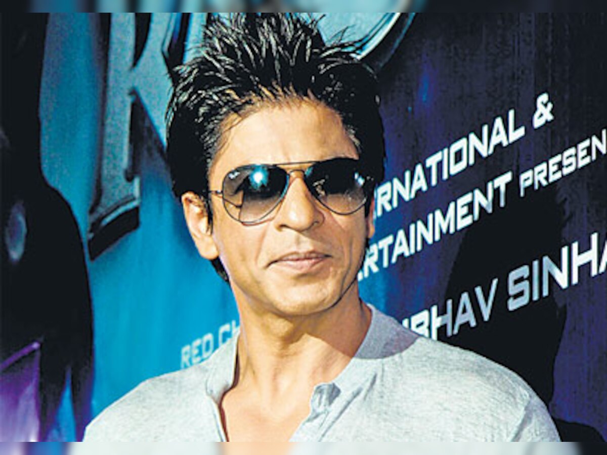 IIFA Awards: Shahrukh Khan's charm floors audience