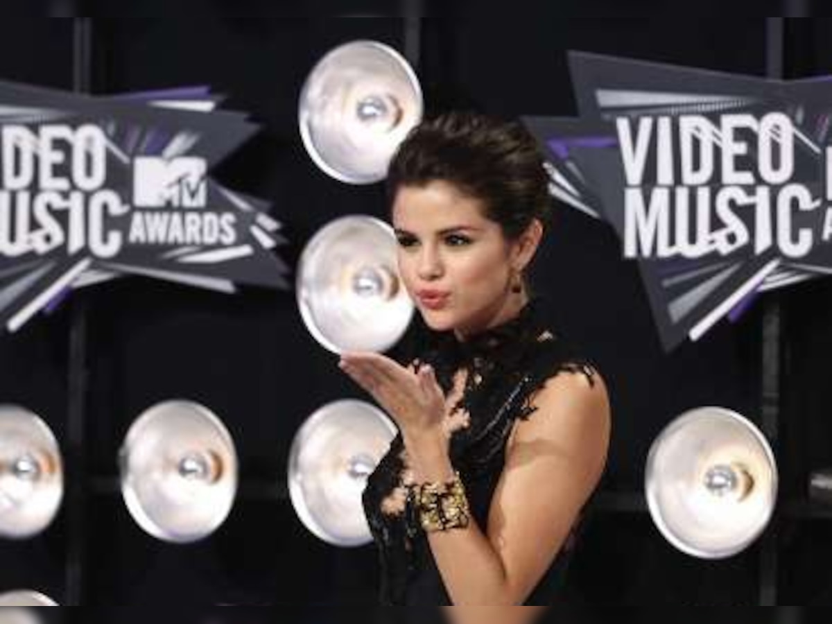 Selena Gomez to host MTV Europe Music Awards 2011