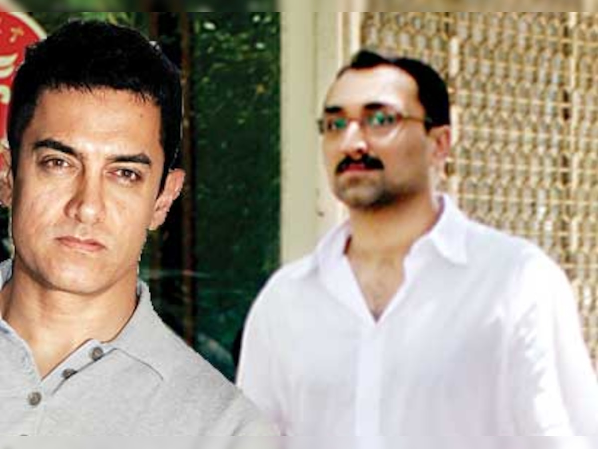 Aamir Khan, Aditya Chopra bonding over 'marketing techniques'