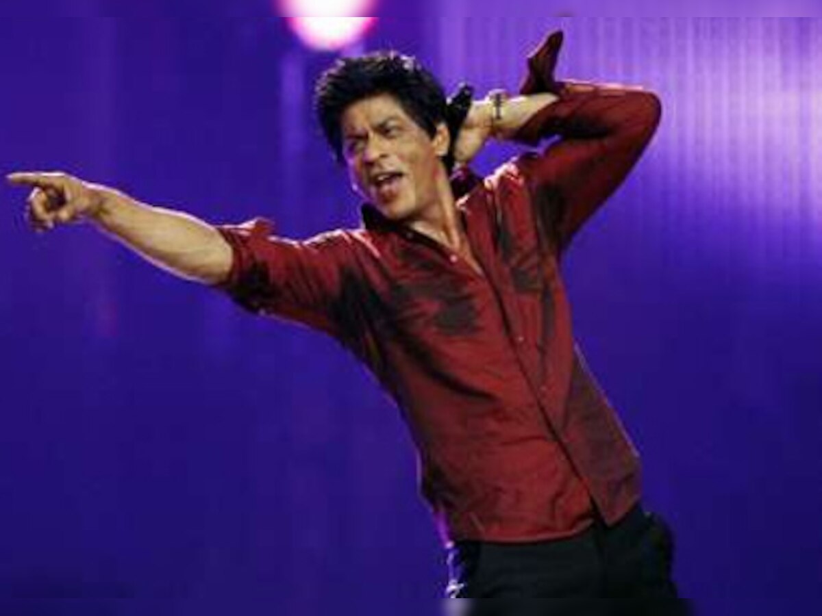 Shah Rukh Khan a self-proclaimed Nishan-e-Pakistan: Bal Thackeray