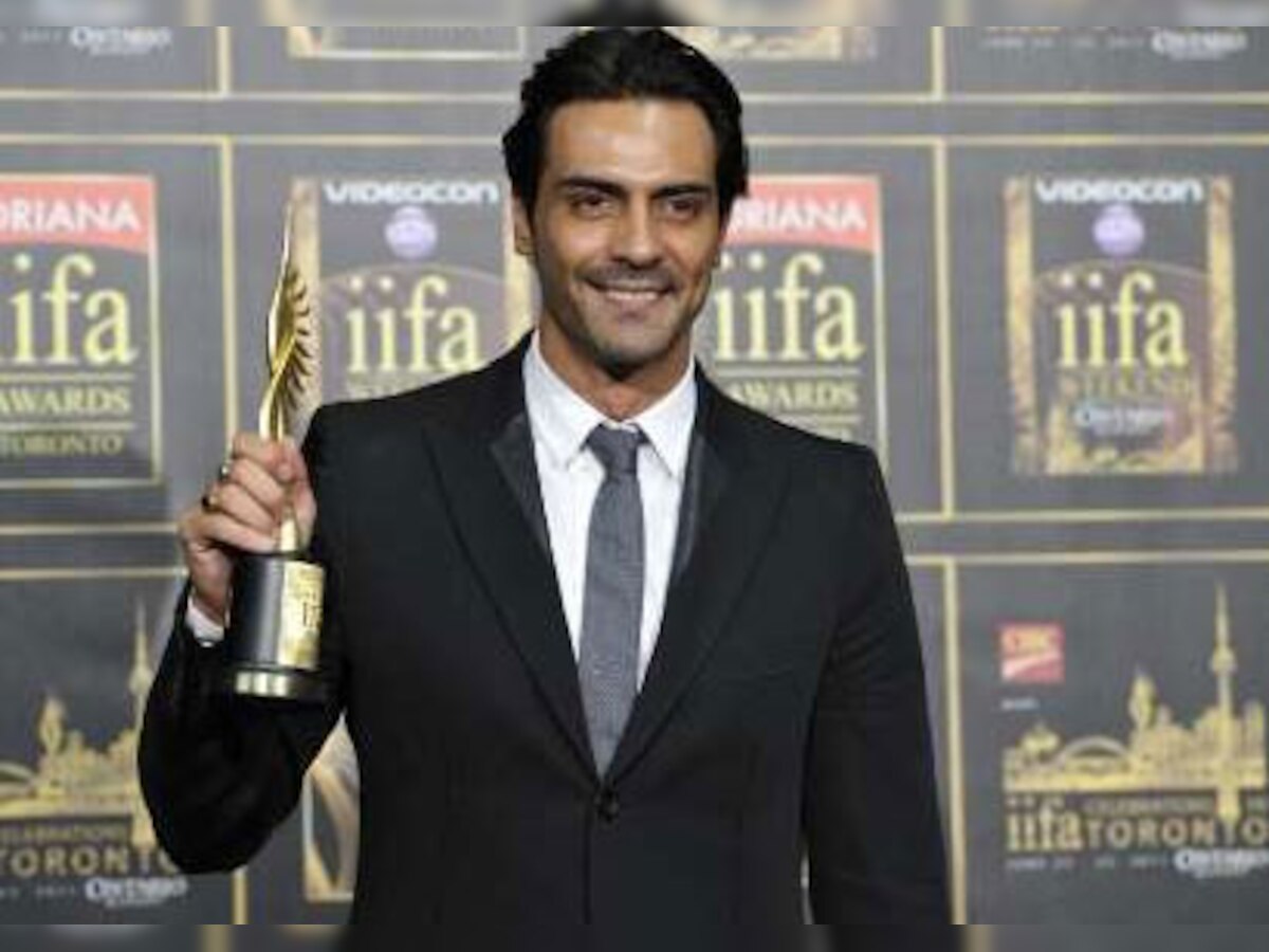 Love to hate celebs? Arjun Rampal  to change your mind!