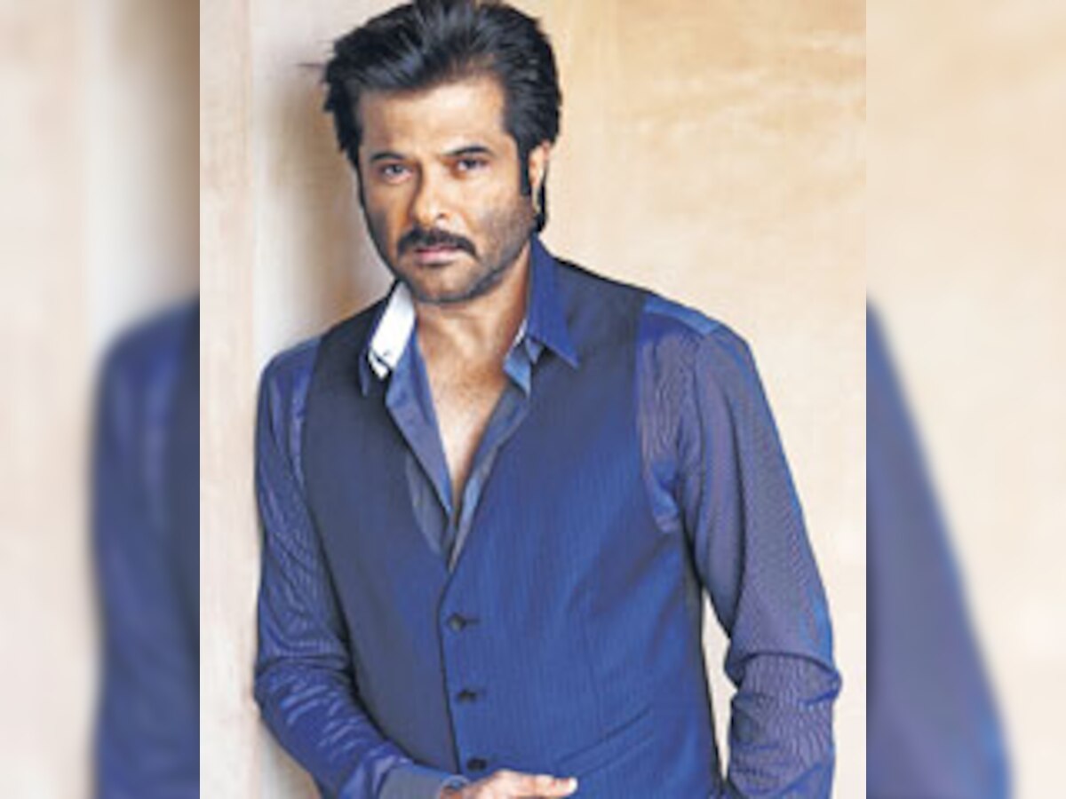 Anil Kapoor swings it for Canada again