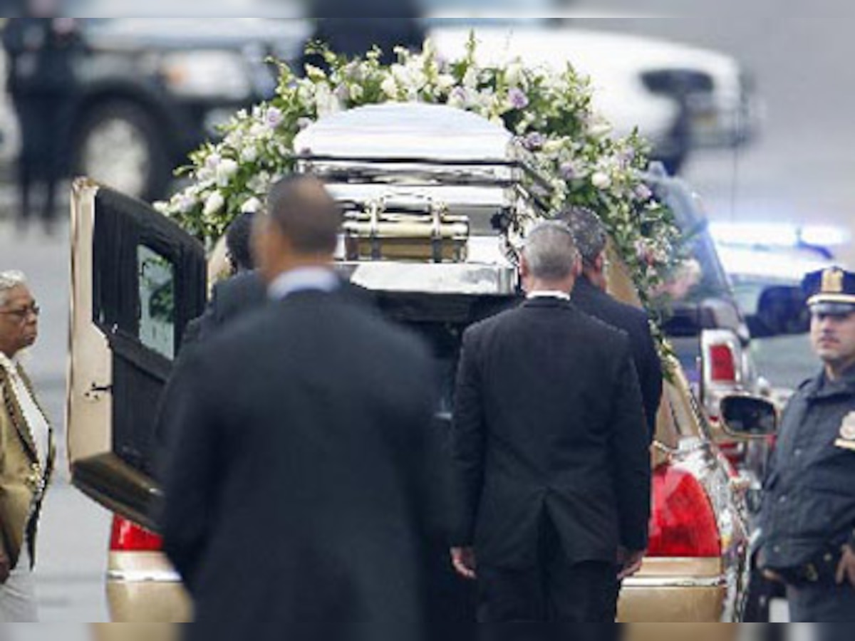 Whitney Houston's casket photo upsets family