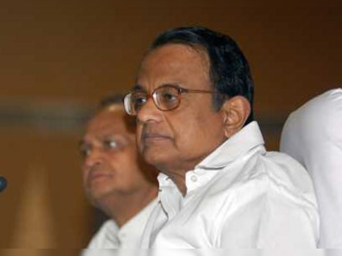 Chidambaram hits out at opposition on mercy petitions issue