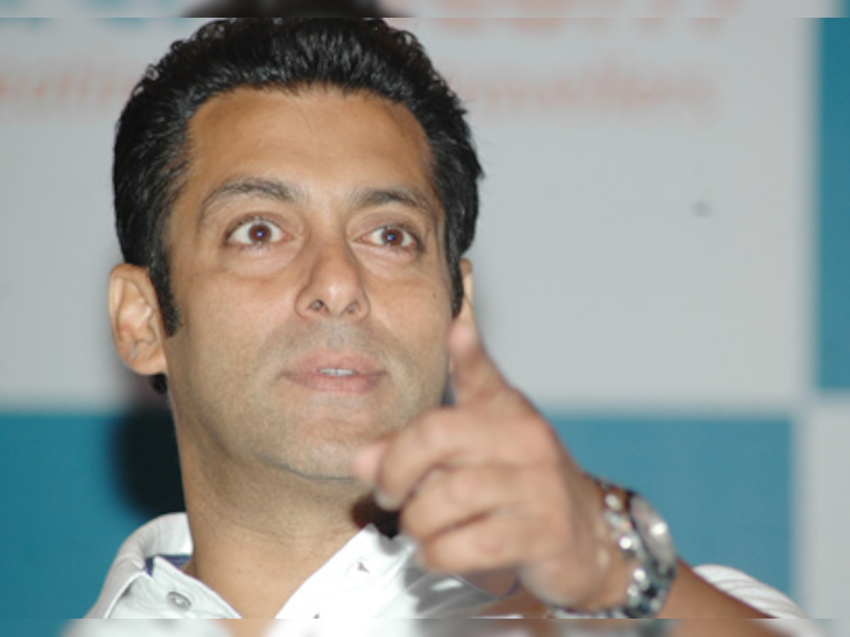 Salman Khan 'overpays' for flat, lands in trouble  