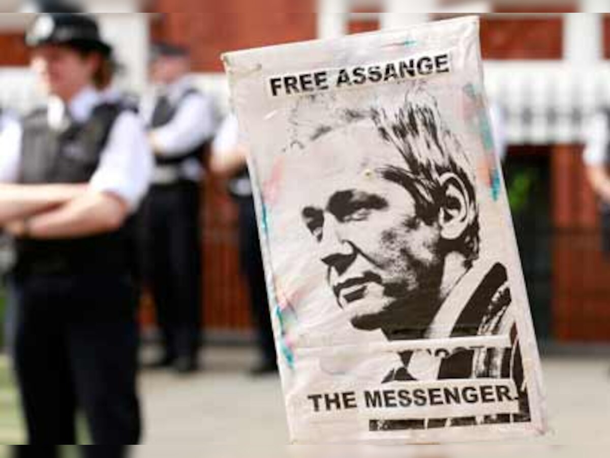 Defiant Julian Assange asks US to end its 'witch-hunt'