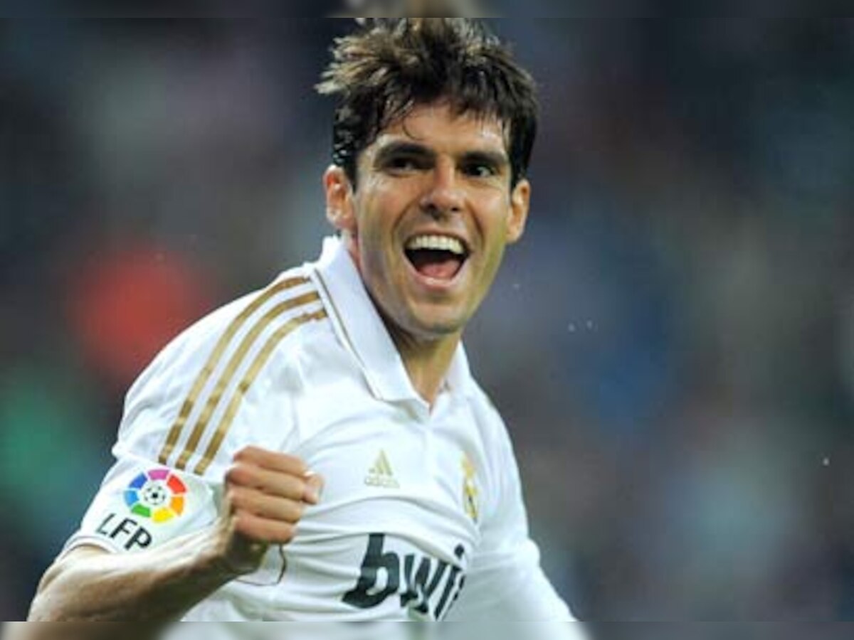 Real Madrid offer shock loan deal for Kaka to Man United