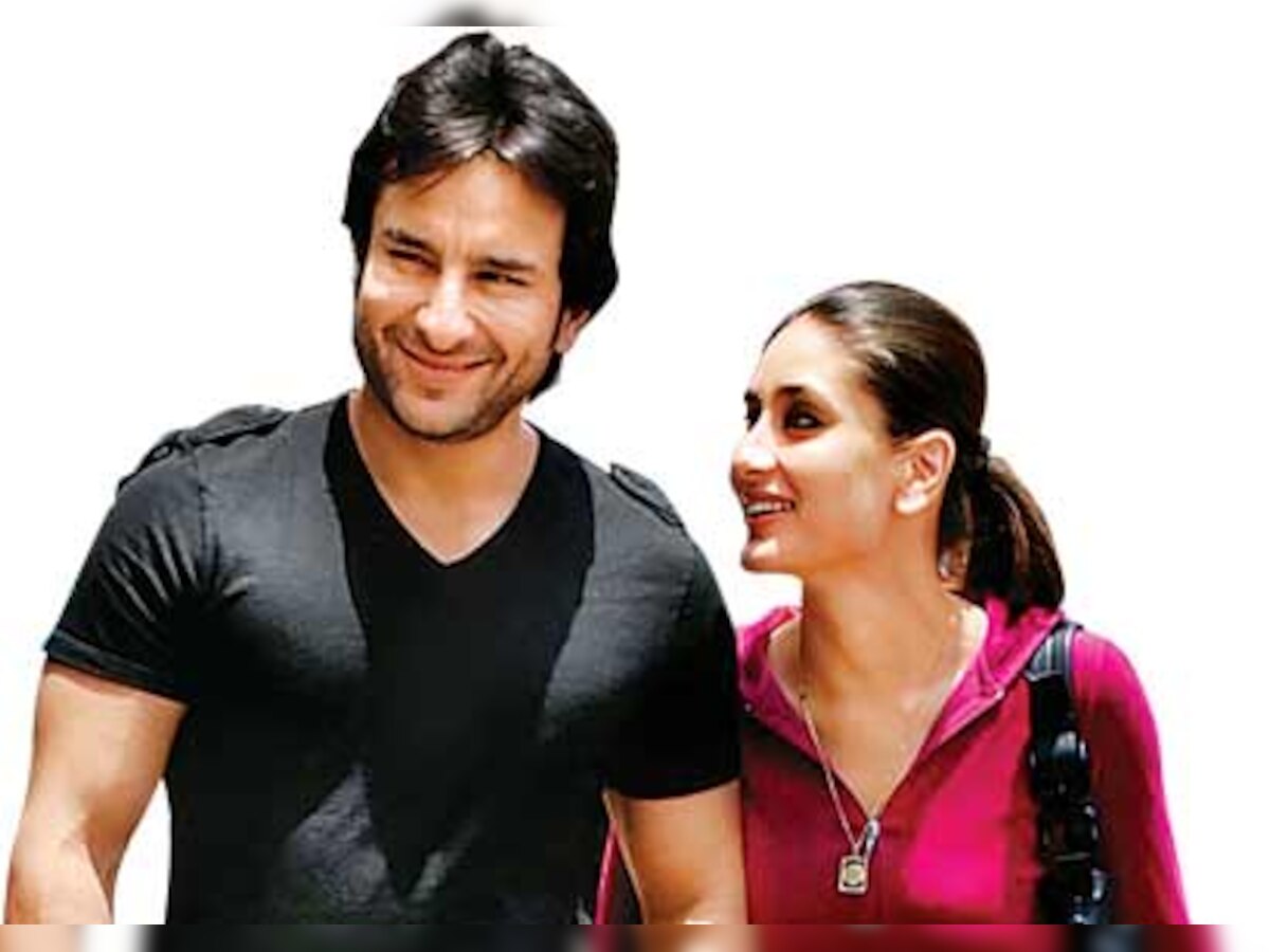 Sharmila Tagore distributes wedding cards, Kareena Kapoor mum on wedding