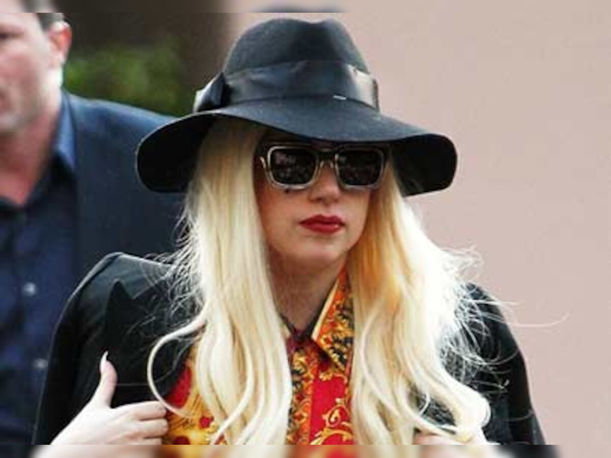 Lady GaGa goes gaga over 'ganja'