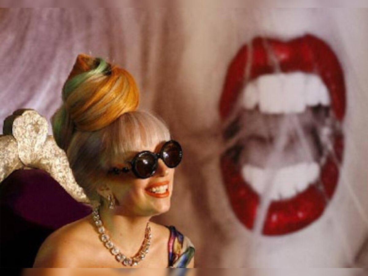 Lady Gaga blames 25lb weight gain on dad's restaurant