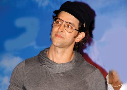Hrithik Roshans biggest fan tattoos his name on her hand