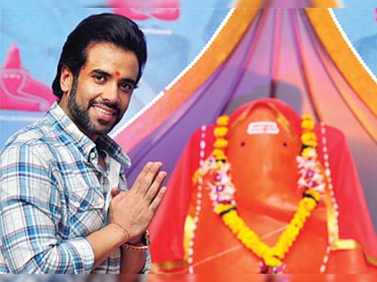 Environment  just as  sacred  as Bappa!: Tusshar Kapoor