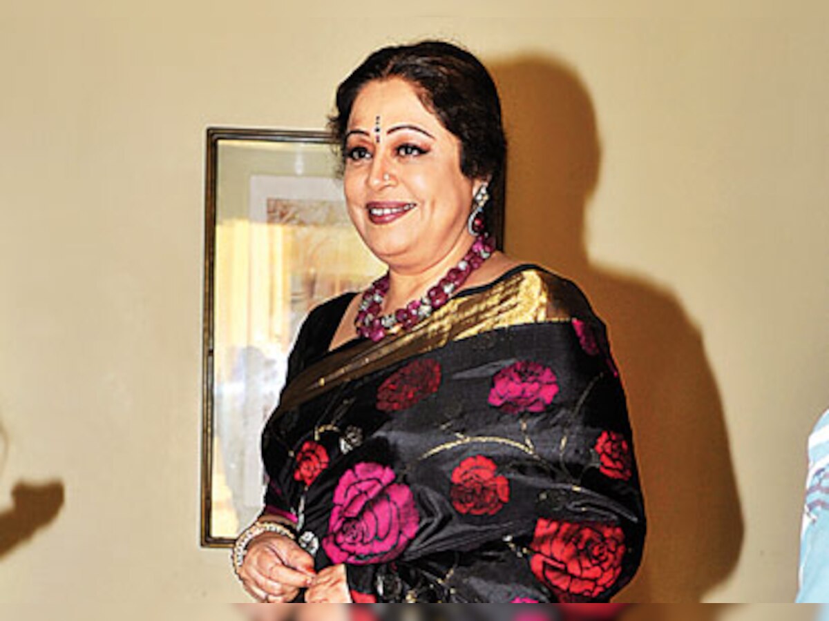 Kirron Kher beckons 'India’s Got Talent' 