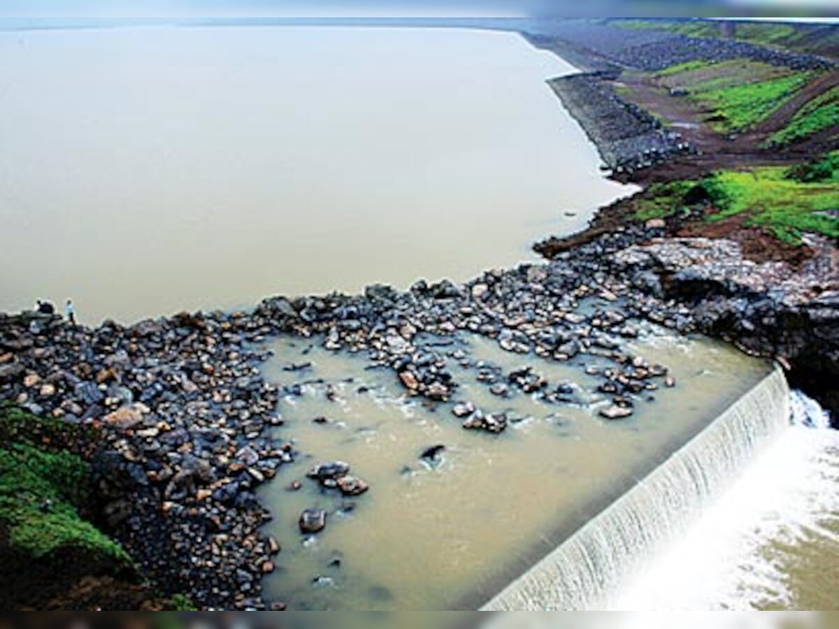Dam-rashtra and Drama-rashtra