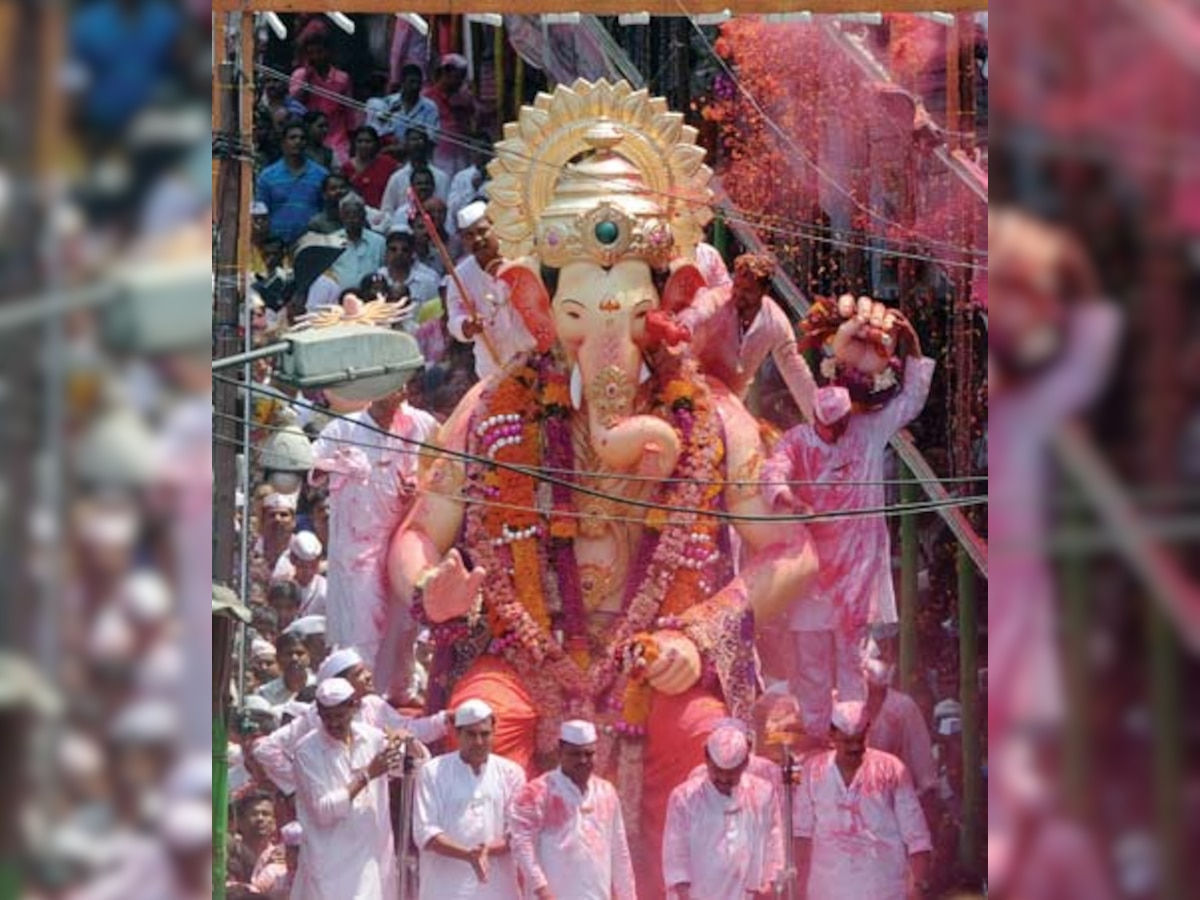 Complete coverage: Devotees bid tearful adieu to Ganpati