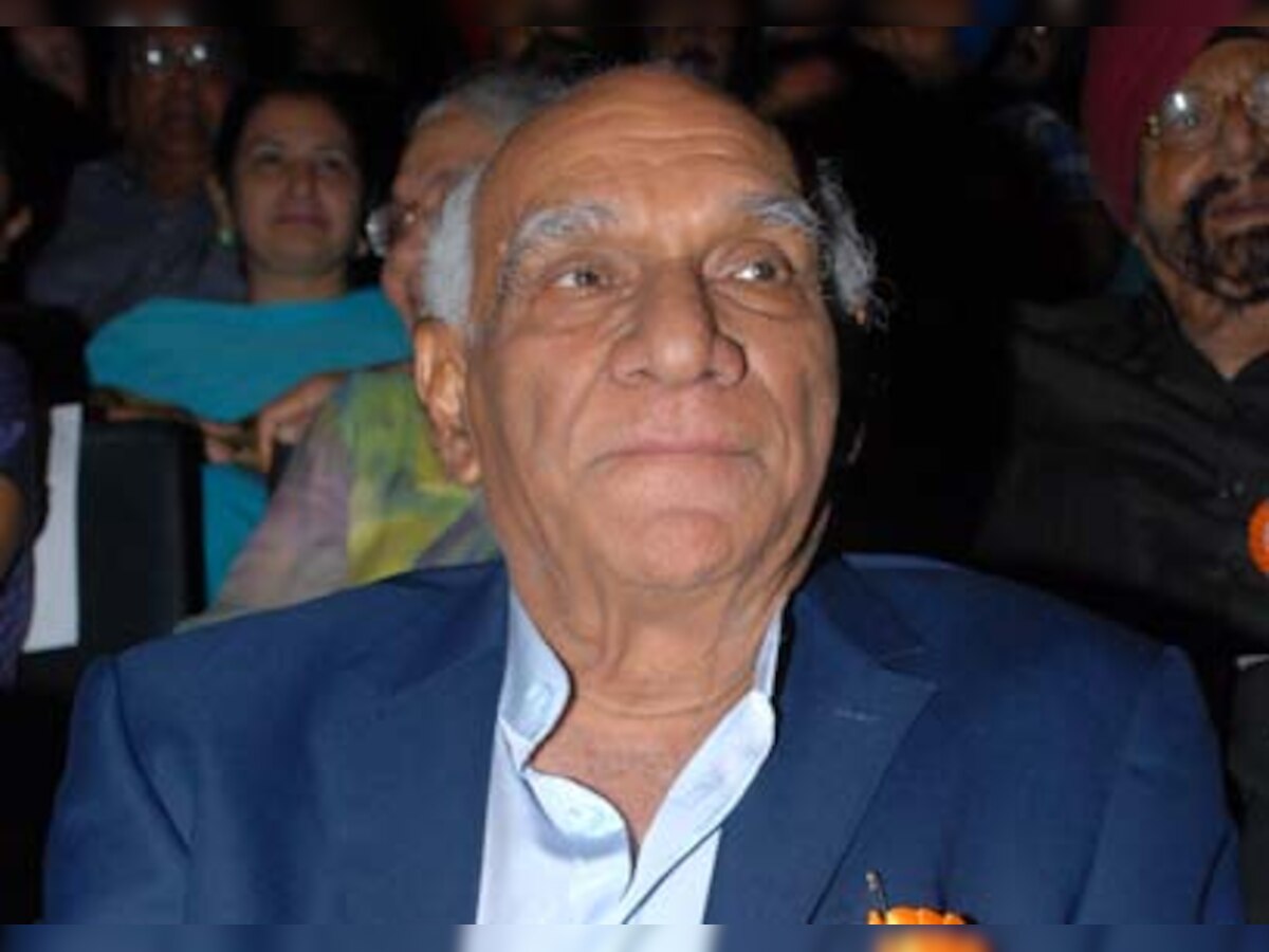 Smita Patil, Parveen Babi original choice for 'Silsila': Yash Chopra