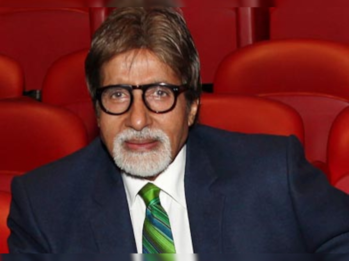 Amitabh's b'day bash: Film world, politicians, biz tycoons in full attendance; Khans skip the party?