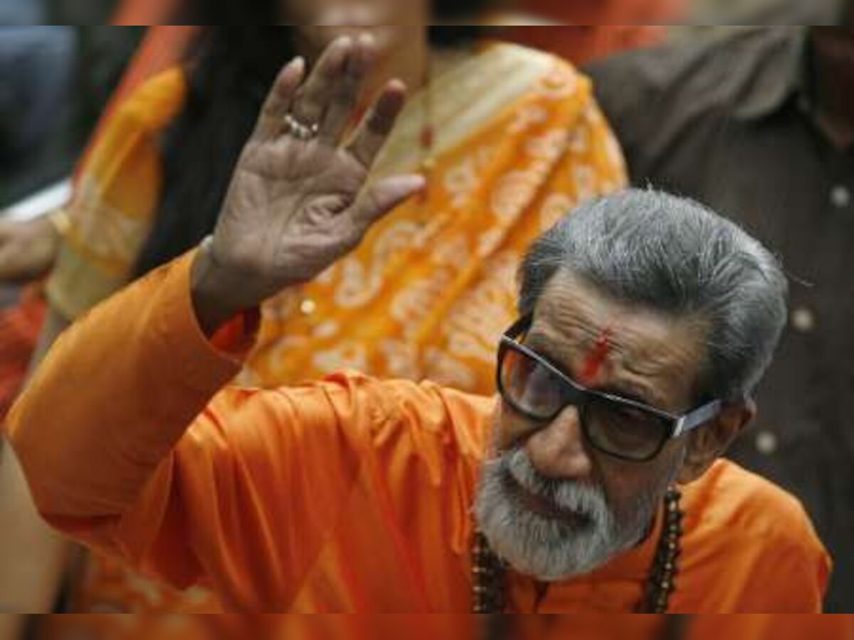 Uddhav plays down Bal Thackeray's health woes amid Sena legislators meet