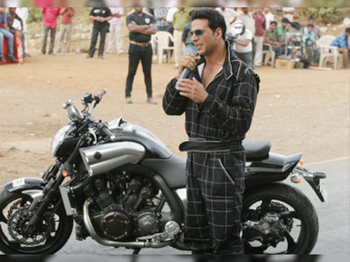 Akshay new brand ambassador of McDowell Signature 