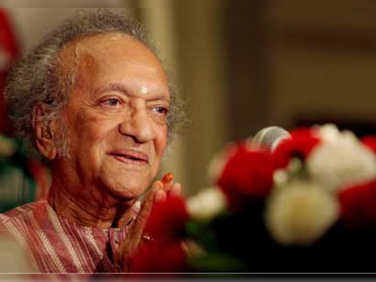 Ellora caves were world's best backdrop for Pt Ravi Shankar