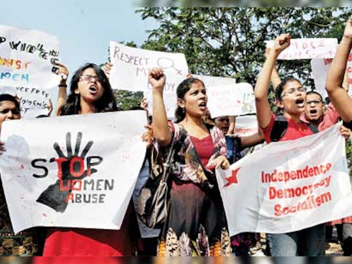 Protests spread across country, Lucknow, Chennai seethe over Delhi gang-rape