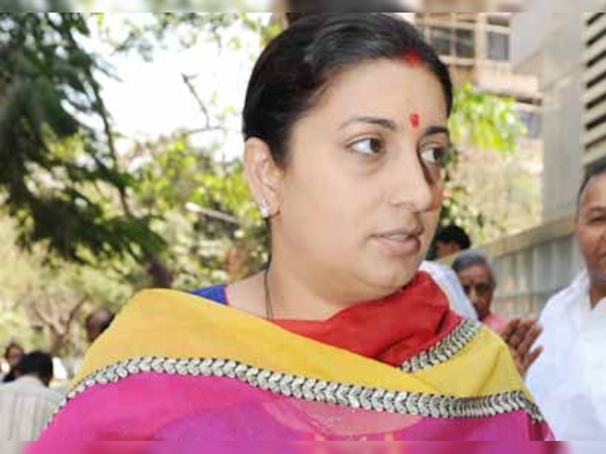 Smriti Irani files defamation suit against Sanjay Nirupam 