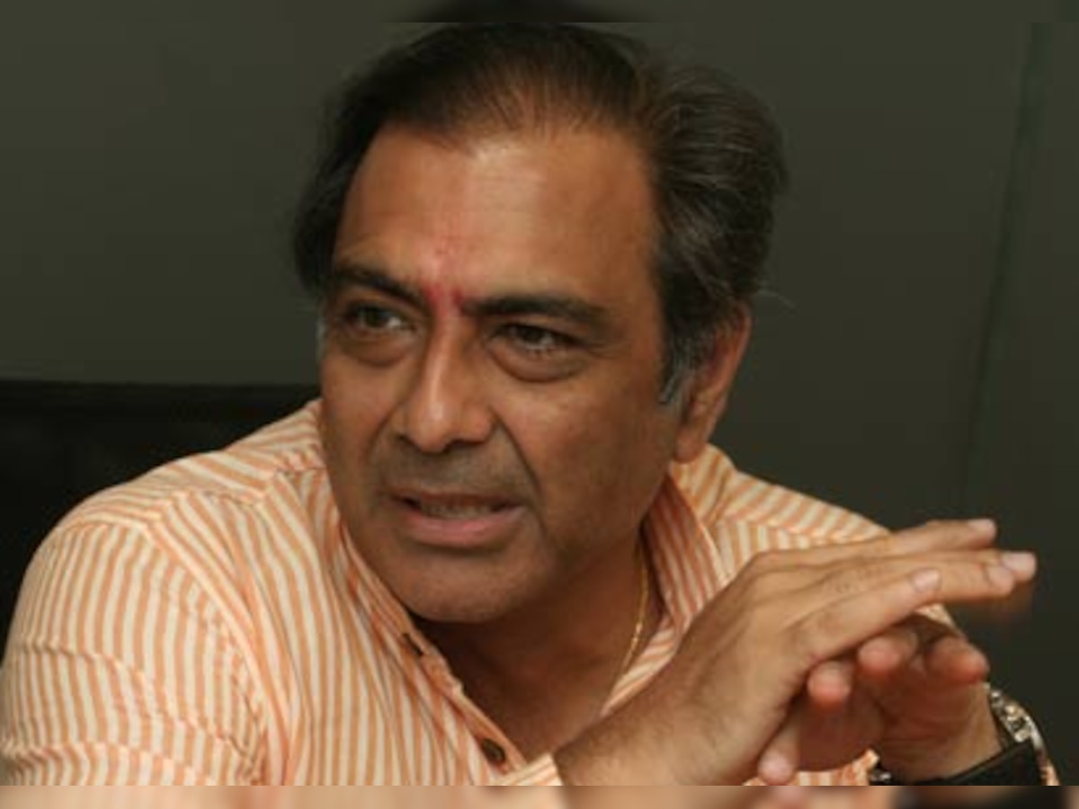 Mahesh Jethmalani hints at contesting against Gadkari in 'token' fight