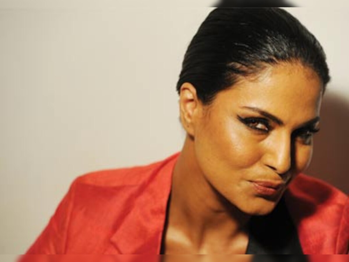 Veena Malik searching for a new hero