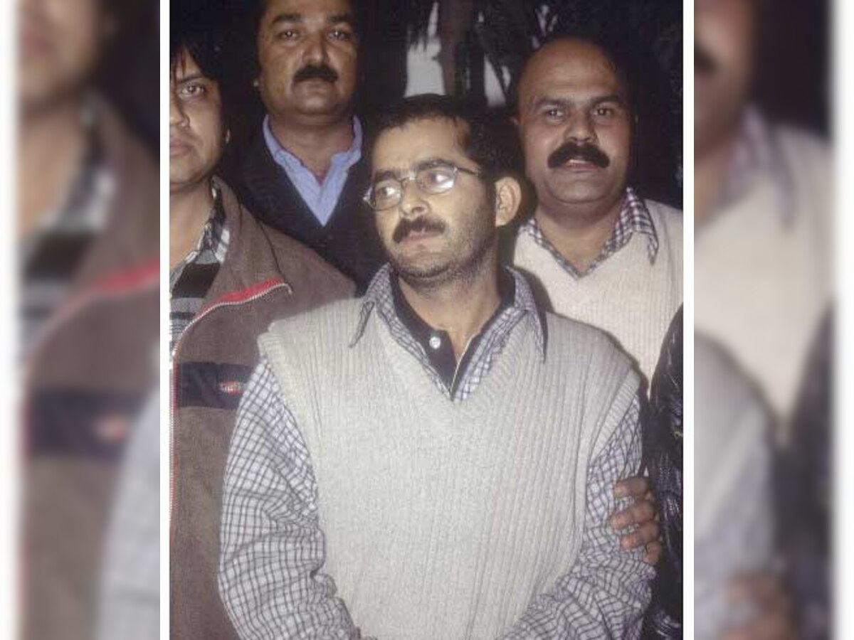 Afzal Guru hanged, buried in Tihar