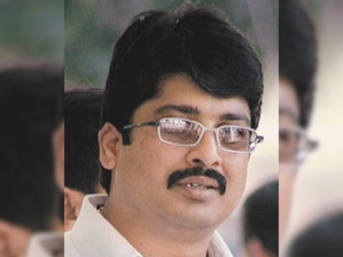 Booked for senior cop's murder, Raja Bhaiya quits as UP minister 