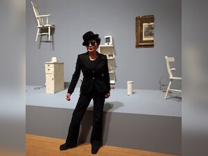 American designer sues Yoko Ono for copying her designs