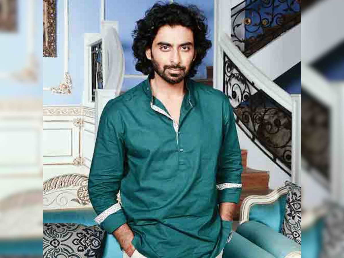 'I can still pass off as a college kid,' says Rohit Khurana