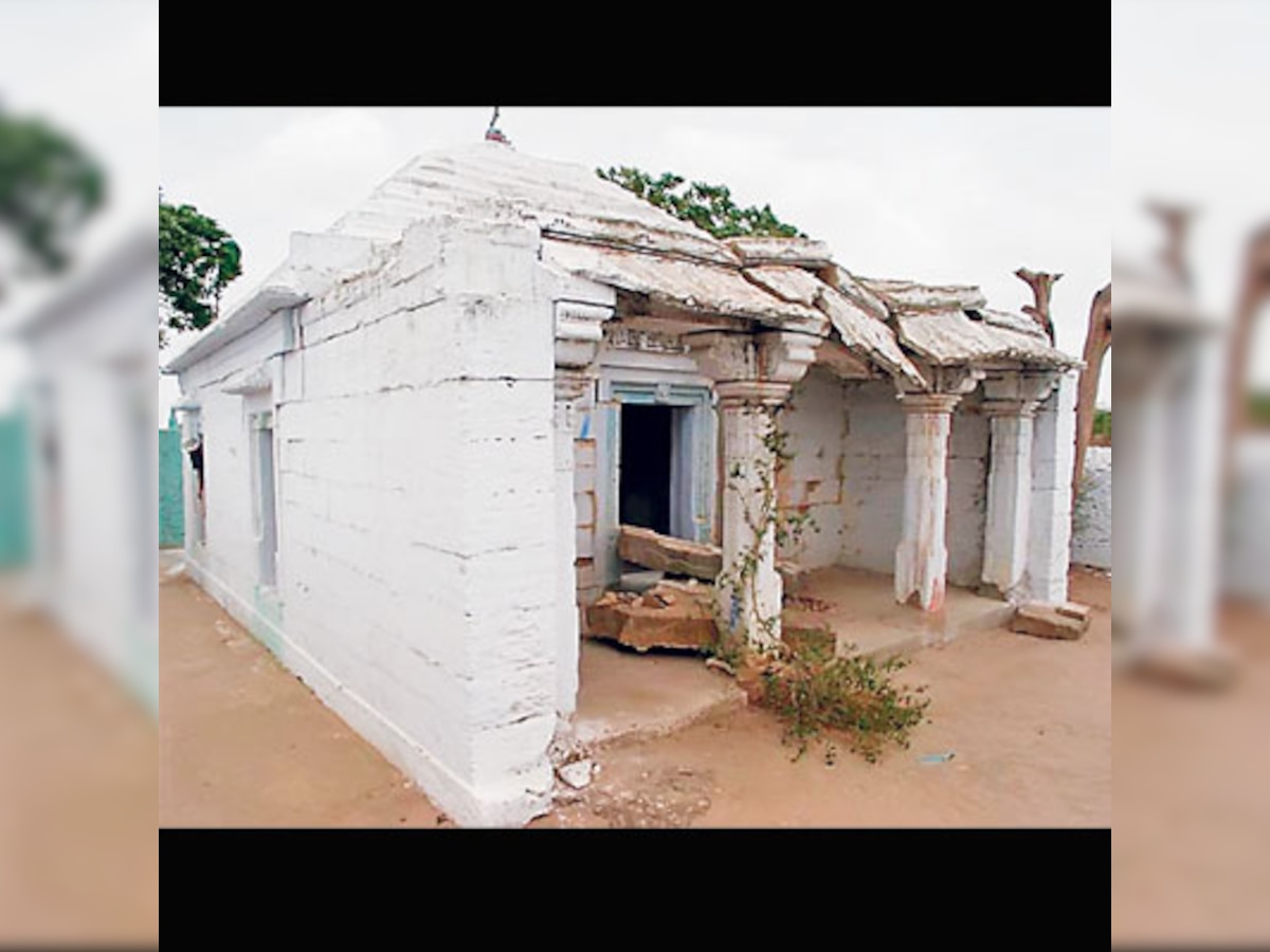 Kutch dargah is India's oldest Islamic bldg: Historian