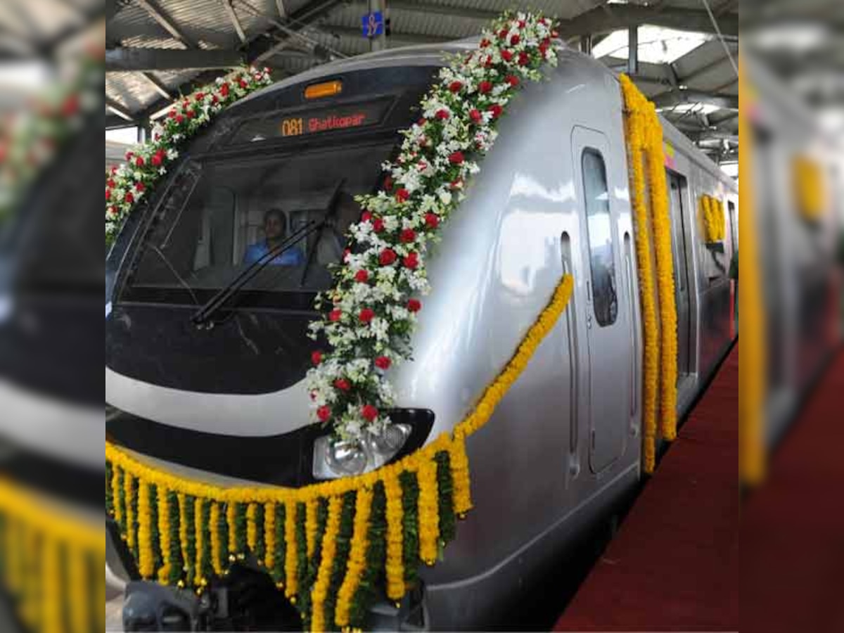 Chief Minister Prithviraj Chavan flags off trial run of Mumbai's metro rail