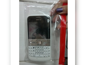 How to protect your cellphone this monsoon