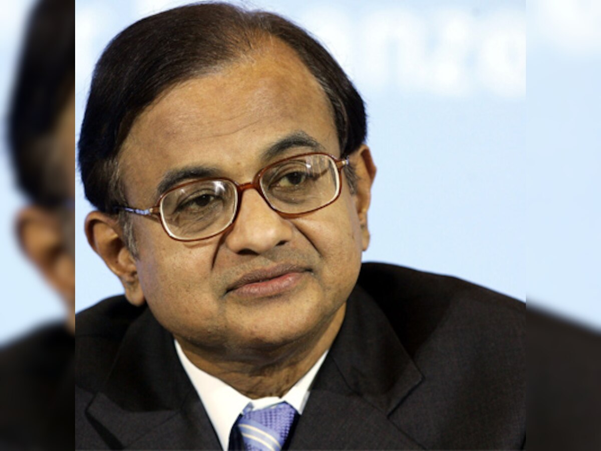 Save economy, stay off gold, says FM
